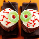 Eyeball Cupcakes